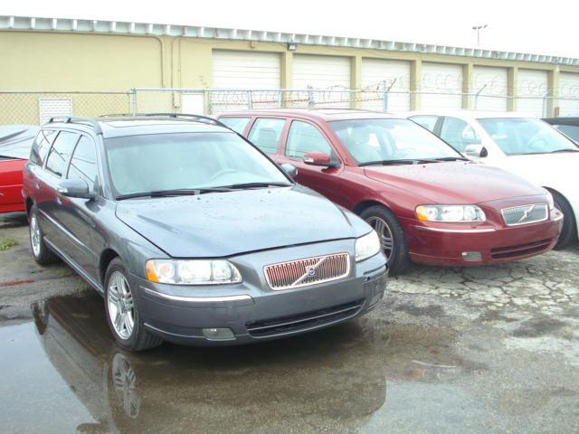 Volvo V70 2007 photo 1
