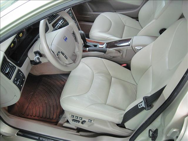 Volvo V70 2007 photo 3