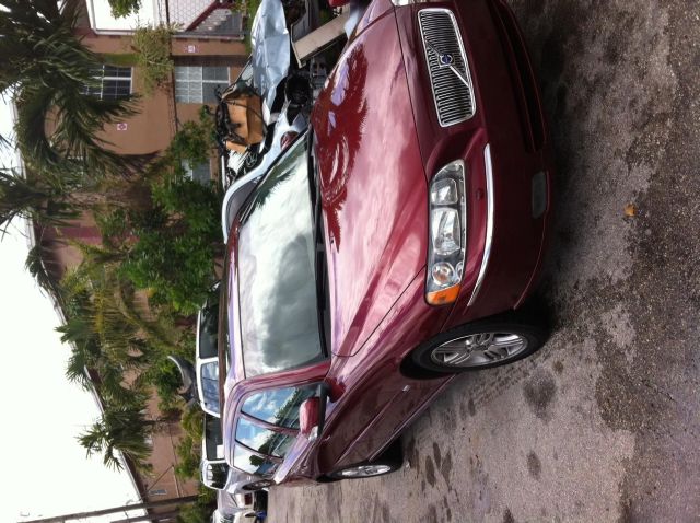 Volvo V70 2007 photo 1