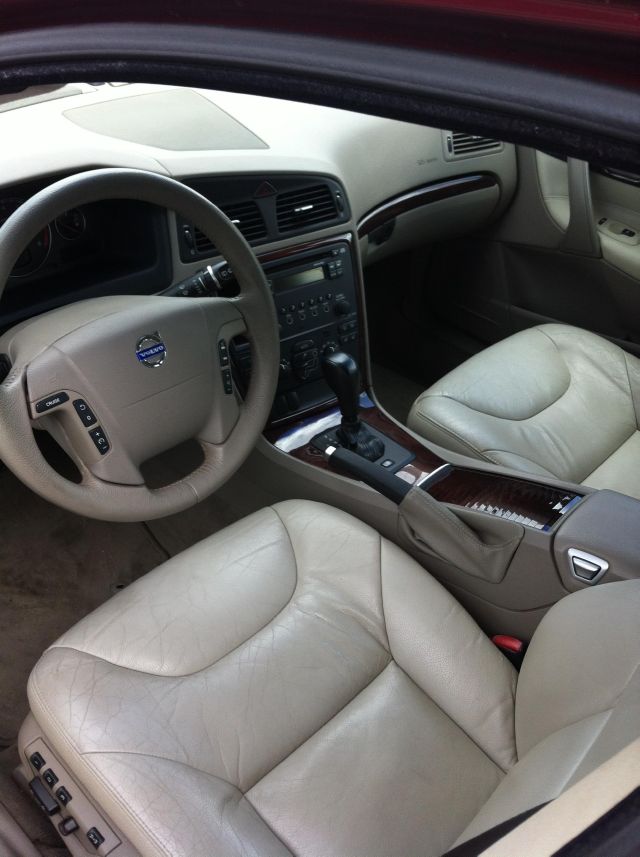 Volvo V70 2007 photo 2