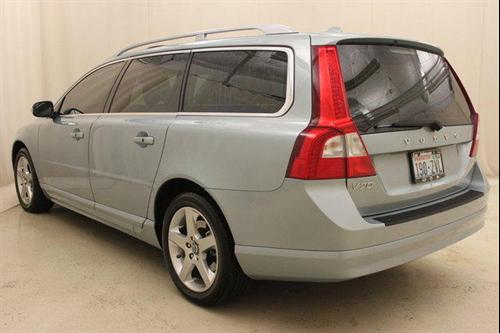 Volvo V70 2009 photo 3