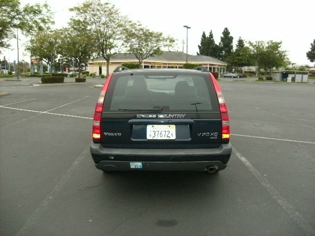 Volvo V70 XC 1999 photo 4