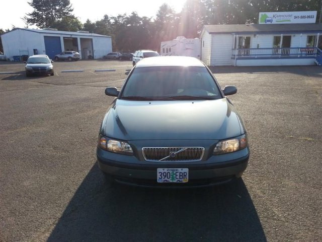 Volvo V70 XC 2001 photo 4