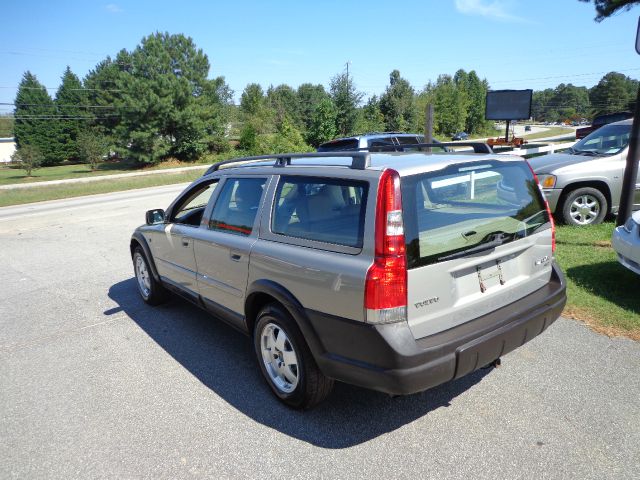 Volvo V70 XC EX - DUAL Power Doors SUV