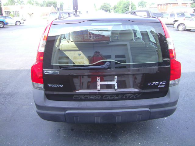 Volvo V70 XC 2001 photo 3