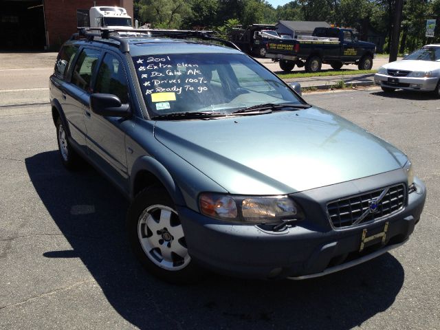 Volvo V70 XC EX - DUAL Power Doors SUV