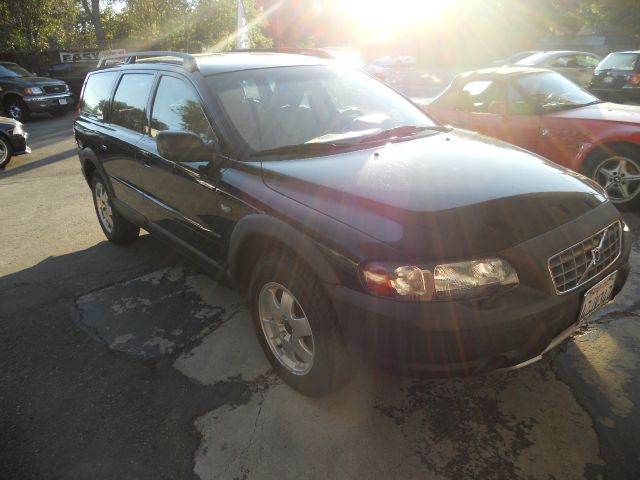 Volvo V70 XC 2002 photo 4