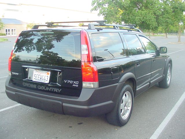 Volvo V70 XC 2002 photo 13