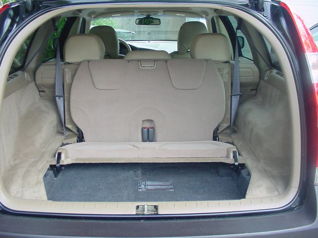 Volvo V70 XC 2002 photo 4