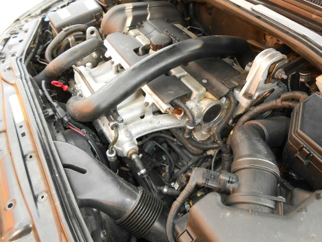 Volvo V70 XC 2002 photo 1