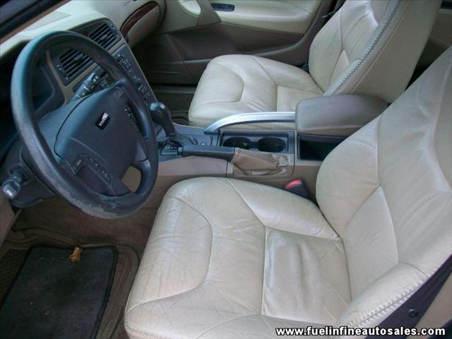 Volvo V70 XC 2002 photo 5