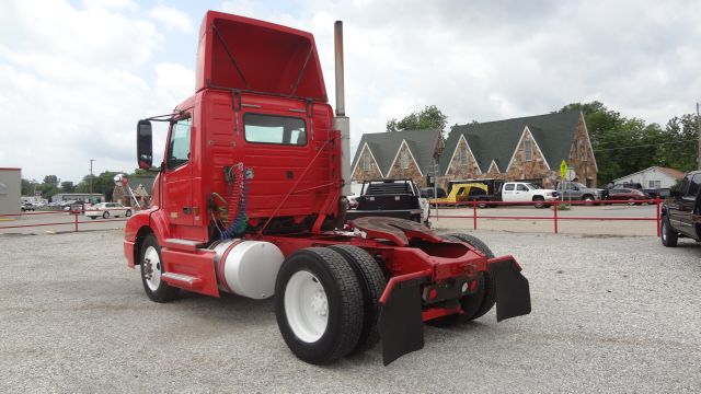 Volvo VVN 2000 photo 2