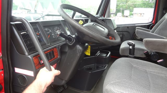 Volvo VVN 2000 photo 23
