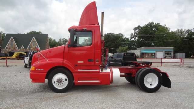 Volvo VVN 2000 photo 26