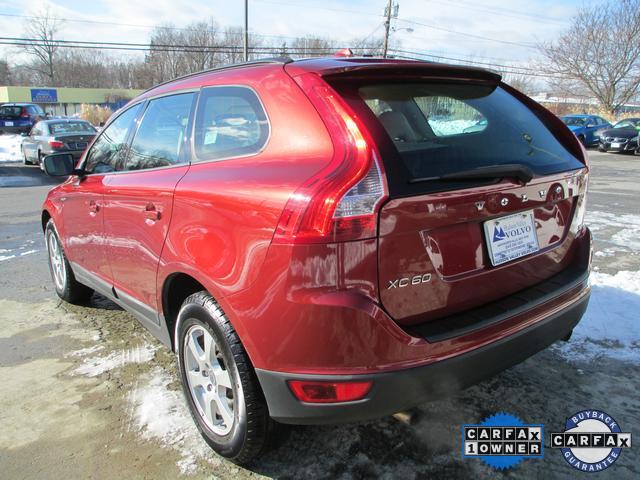 Volvo XC60 2010 photo 2