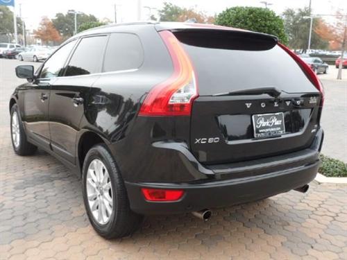 Volvo XC60 2010 photo 1