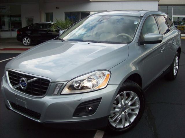 Volvo XC60 LE 4x4 SUV Unspecified