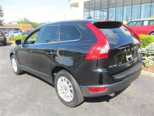 Volvo XC60 2010 photo 4