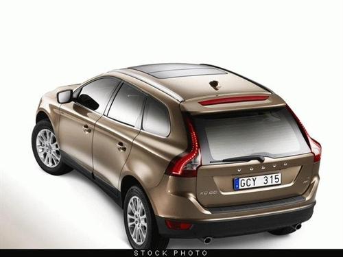 Volvo XC60 2010 photo 3