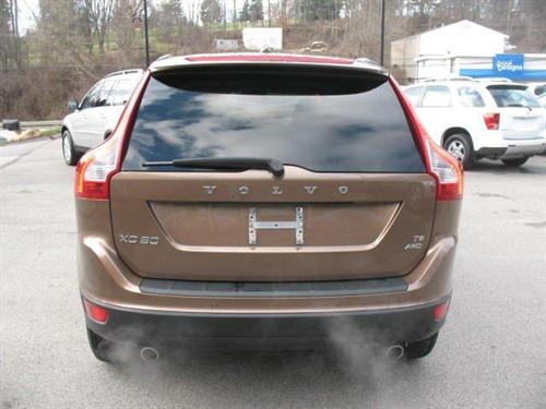 Volvo XC60 2010 photo 3