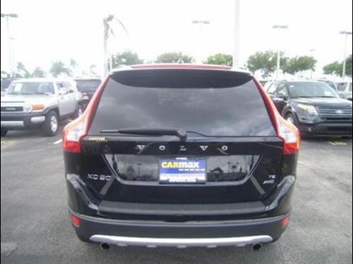 Volvo XC60 2010 photo 3