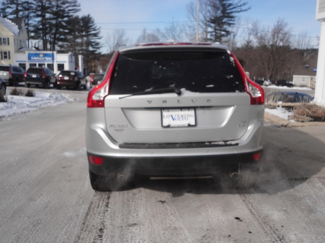 Volvo XC60 2010 photo 5