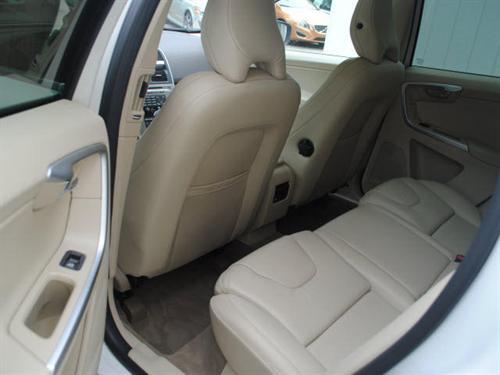 Volvo XC60 2010 photo 5