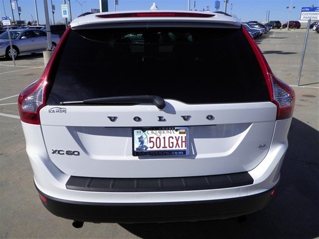 Volvo XC60 2010 photo 3