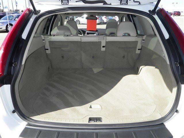 Volvo XC60 2010 photo 4