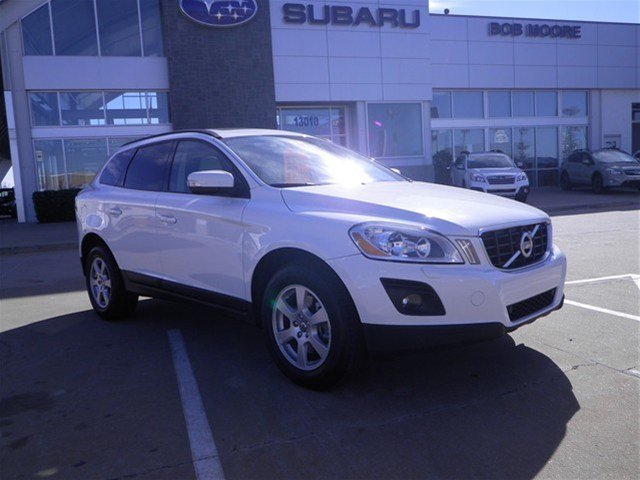 Volvo XC60 Base Unspecified