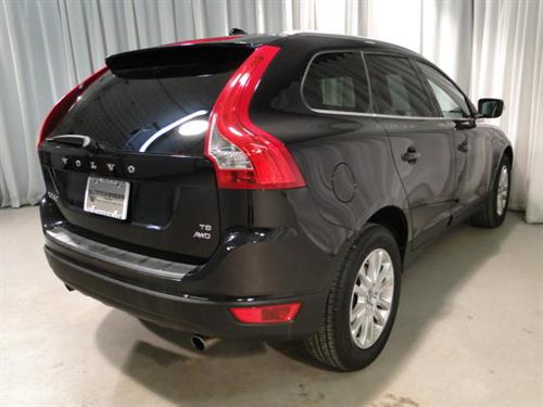 Volvo XC60 2010 photo 3