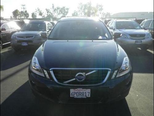 Volvo XC60 2010 photo 1