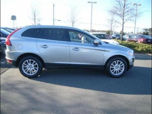 Volvo XC60 2010 photo 3