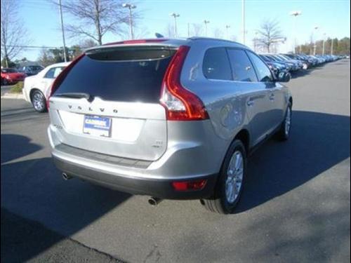 Volvo XC60 2010 photo 4