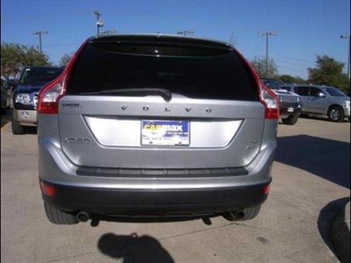 Volvo XC60 2010 photo 2