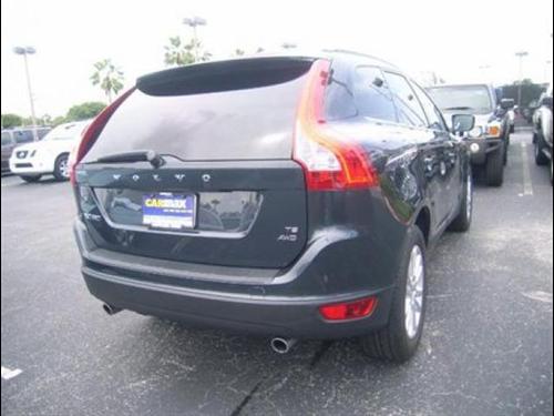 Volvo XC60 2010 photo 2