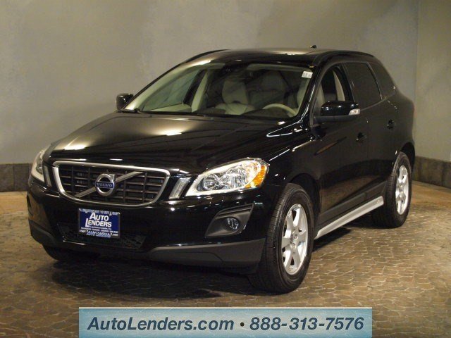 Volvo XC60 Base Unspecified