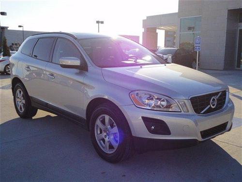 Volvo XC60 2010 photo 2
