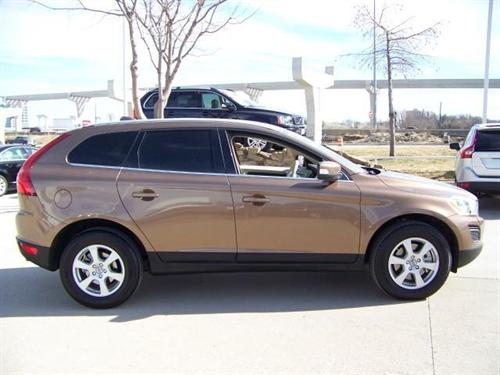 Volvo XC60 2011 photo 3