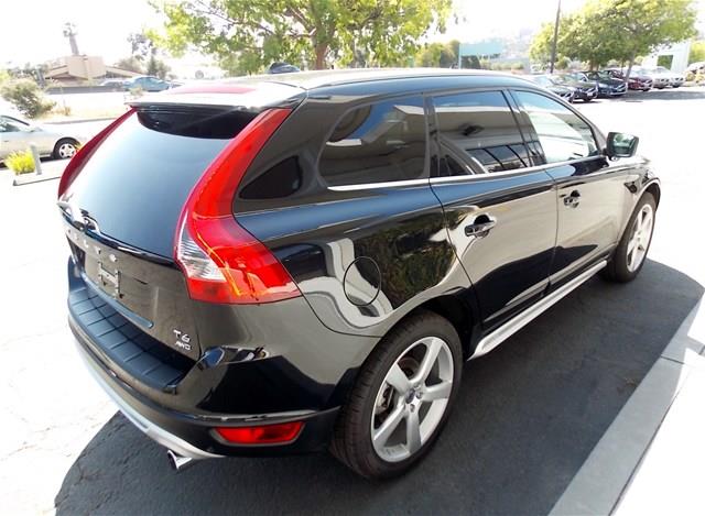Volvo XC60 2013 photo 17