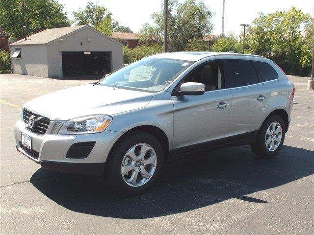 Volvo XC60 2013 photo 4