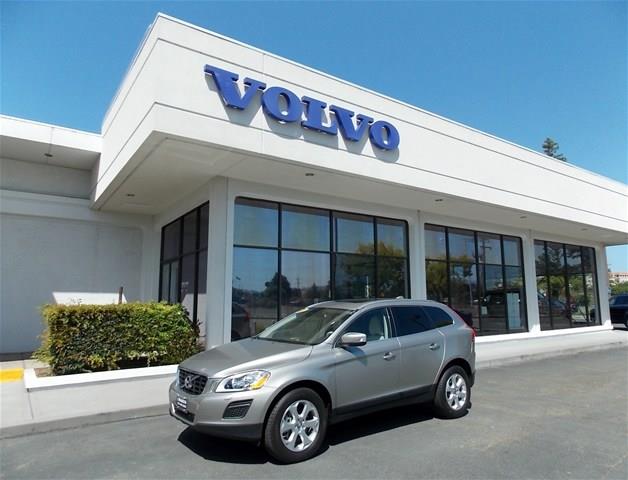Volvo XC60 2013 photo 1