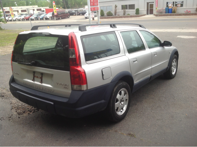 Volvo XC70 2001 photo 1