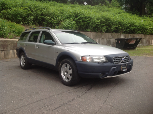 Volvo XC70 2001 photo 2