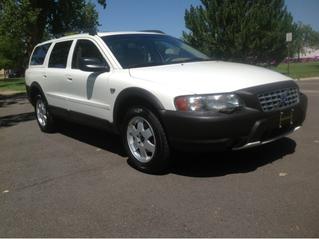 Volvo XC70 2002 photo 3