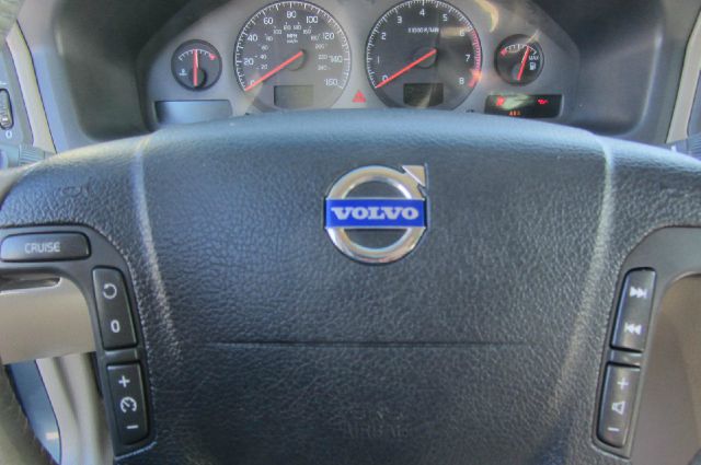 Volvo XC70 2003 photo 19