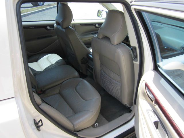 Volvo XC70 2003 photo 11