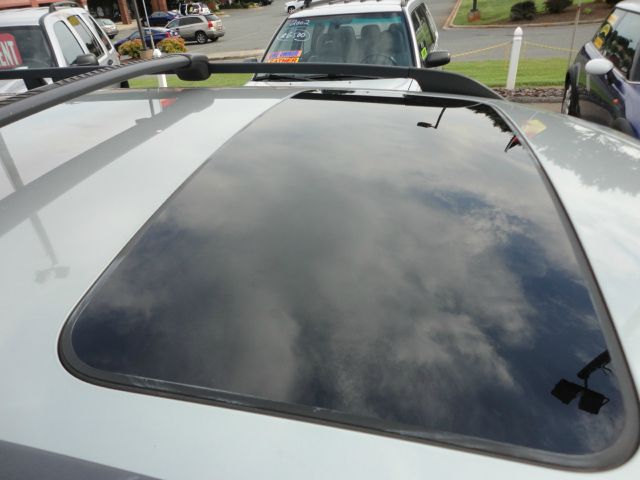 Volvo XC70 2004 photo 1