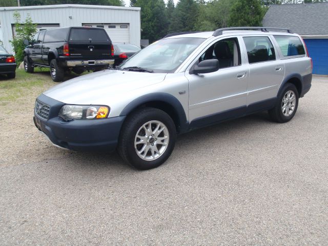 Volvo XC70 2004 photo 3
