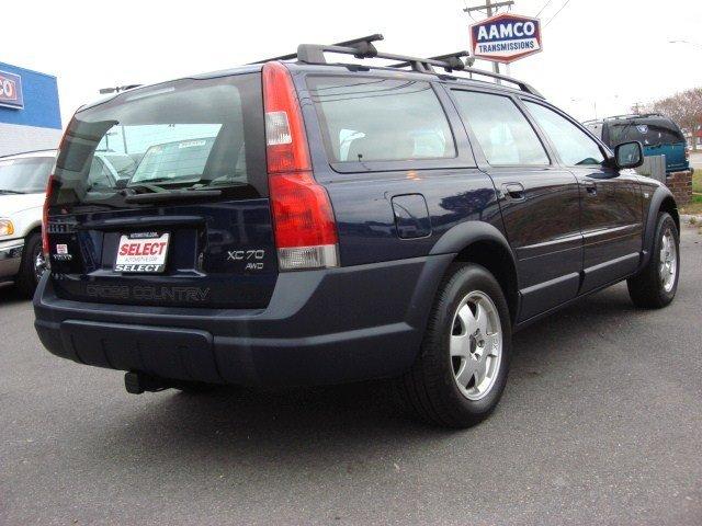 Volvo XC70 2004 photo 2